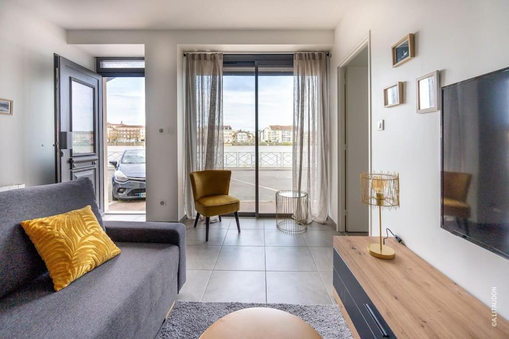 Appartement T2 Climatise Le Quai 391 Saint-Laurent-sur-Saone Ngoại thất bức ảnh